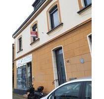 Wohn- und Geschäftshaus in Köln-Hochkirchen - gleichermaßen interessant für Eigennutzer und Kapitalanleger Wohn- und Geschäftshaus in Köln-Hochkirchen - gleichermaßen interessant für Eigennutzer und Kapitalanleger