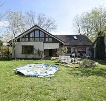 Großes Ein-Zweifamilienhaus mitten im Zentrum von Kirchweyhe Großes Ein-Zweifamilienhaus mitten im Zentrum von Kirchweyhe