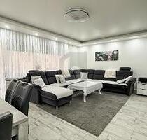 DREI EINHEITEN, GROßER GARTEN - 649.000,00 EUR Kaufpreis, ca. 271,00 m² Wohnfläche in Lehrte (PLZ: 31275) DREI EINHEITEN, GROßER GARTEN - 649.000,00 EUR Kaufpreis, ca. 271,00 m² Wohnfläche in Lehrte (PLZ: 31275)