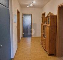 HELL, MODERN UND RUHIG GELEGEN - 810,00 EUR pro Monat Kaltmiete, ca. 81,00 m² Wohnfläche in Essen (PLZ: 45357) HELL, MODERN UND RUHIG GELEGEN - 810,00 EUR pro Monat Kaltmiete, ca. 81,00 m² Wohnfläche in Essen (PLZ: 45357)