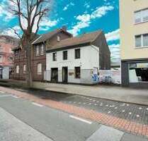 Wohn- und Geschäftshaus mit Baugenehmigung & Entwicklungspotenzial in 1A-Lage - Leverkusen Wohn- und Geschäftshaus mit Baugenehmigung & Entwicklungspotenzial in 1A-Lage - Leverkusen