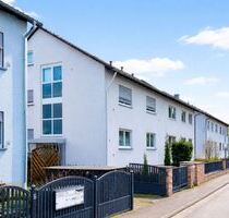 Neu-Isenburg: 3-Familienhaus mit tollem Potenzial! Neu-Isenburg: 3-Familienhaus mit tollem Potenzial!