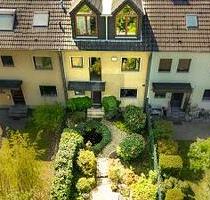 PLATZWUNDER MIT GARTENIDYLLE & KAMIN-CHARME - Dortmund PLATZWUNDER MIT GARTENIDYLLE & KAMIN-CHARME - Dortmund