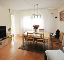 Frankfurt-Eschersheim: Charmante 3-Zimmer-Wohnung mit Balkon und Garage (optional!) - Frankfurt am Main Frankfurt-Eschersheim: Charmante 3-Zimmer-Wohnung mit Balkon und Garage (optional!) - Frankfurt am Main