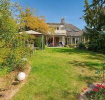 Wie im eigenen Haus! Repräsentative Wohnung mit eigenem Garten in Dreieich-Offenthal Wie im eigenen Haus! Repräsentative Wohnung mit eigenem Garten in Dreieich-Offenthal